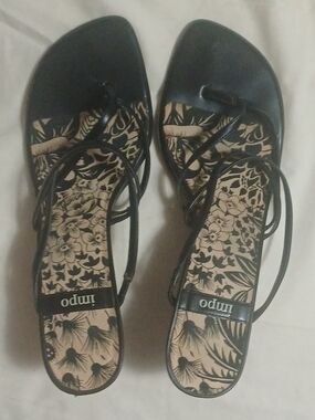 Impo Black Floral-Print Square Toe Sandals